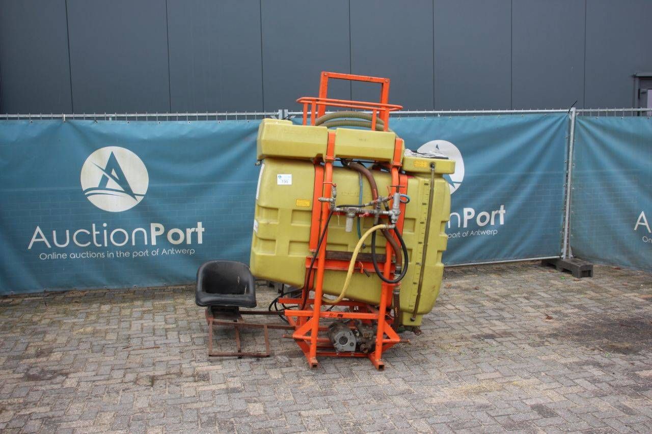 Sprayer 1990