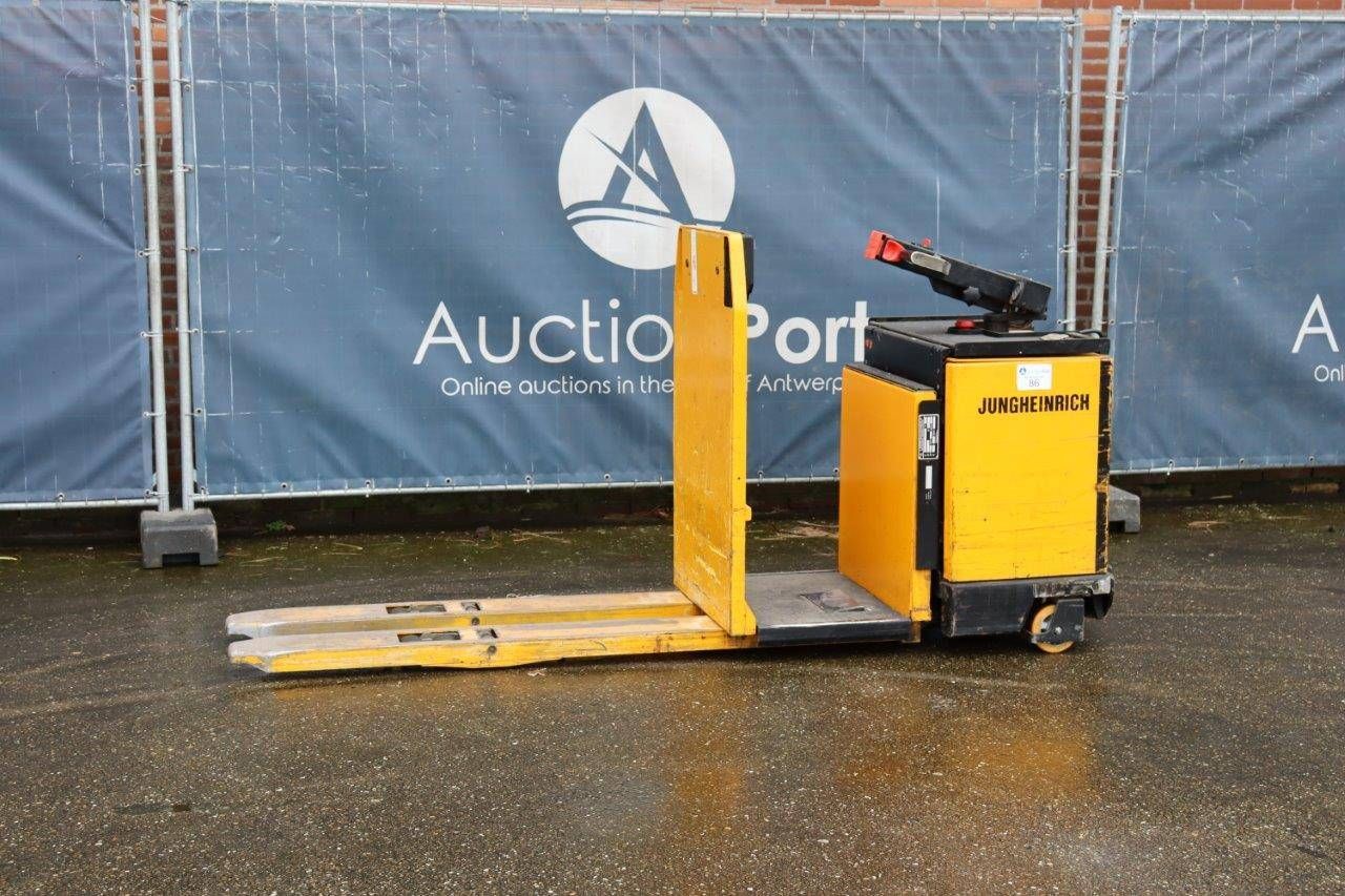 Pallet truck Jungheinrich 812-3000 Electric 2000kg 1988