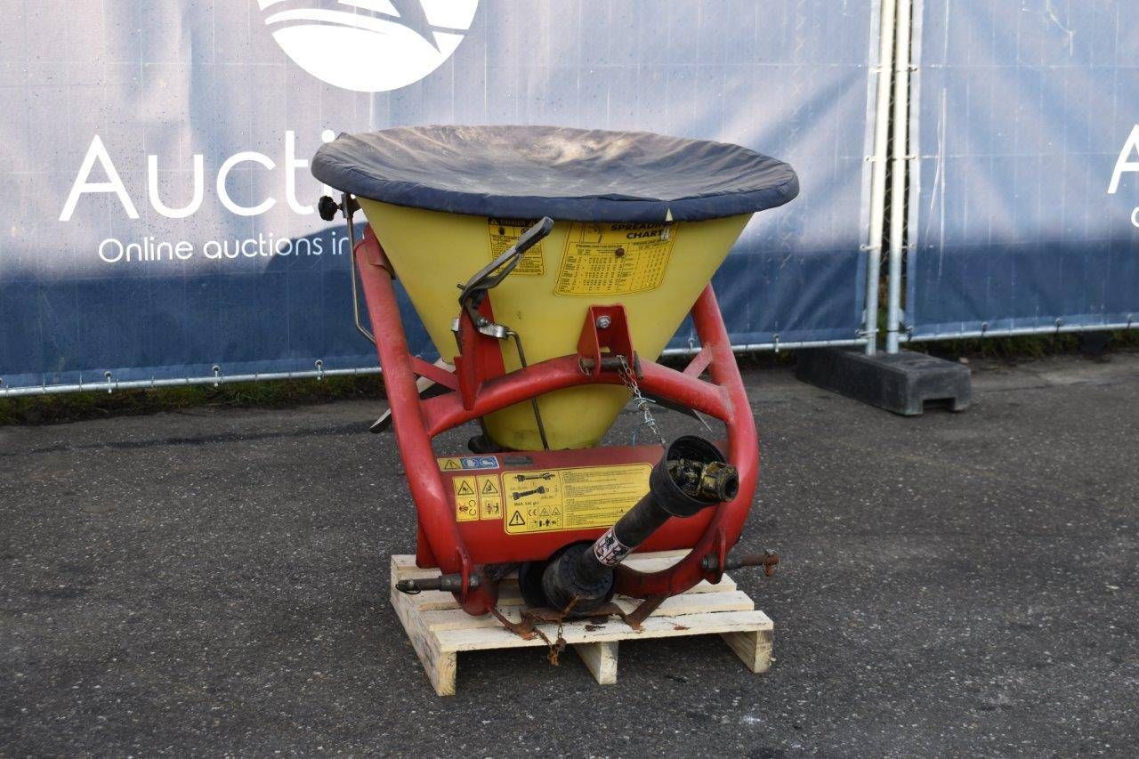 Fertilizer spreader Cosmo 180