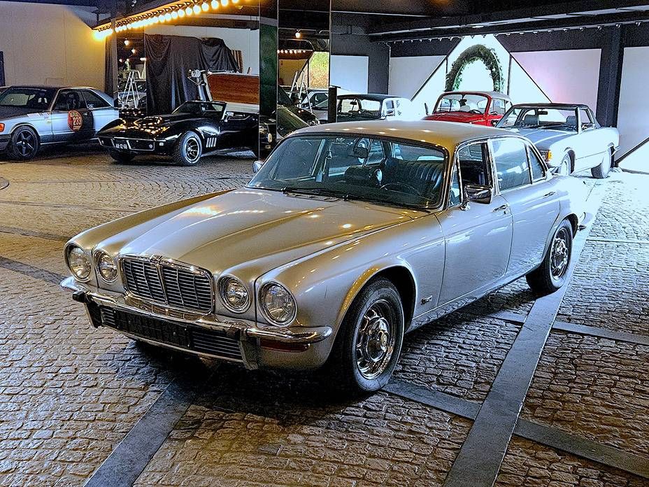 Jaguar XJ 4.2 Automatic Petrol 1978 (Margin)