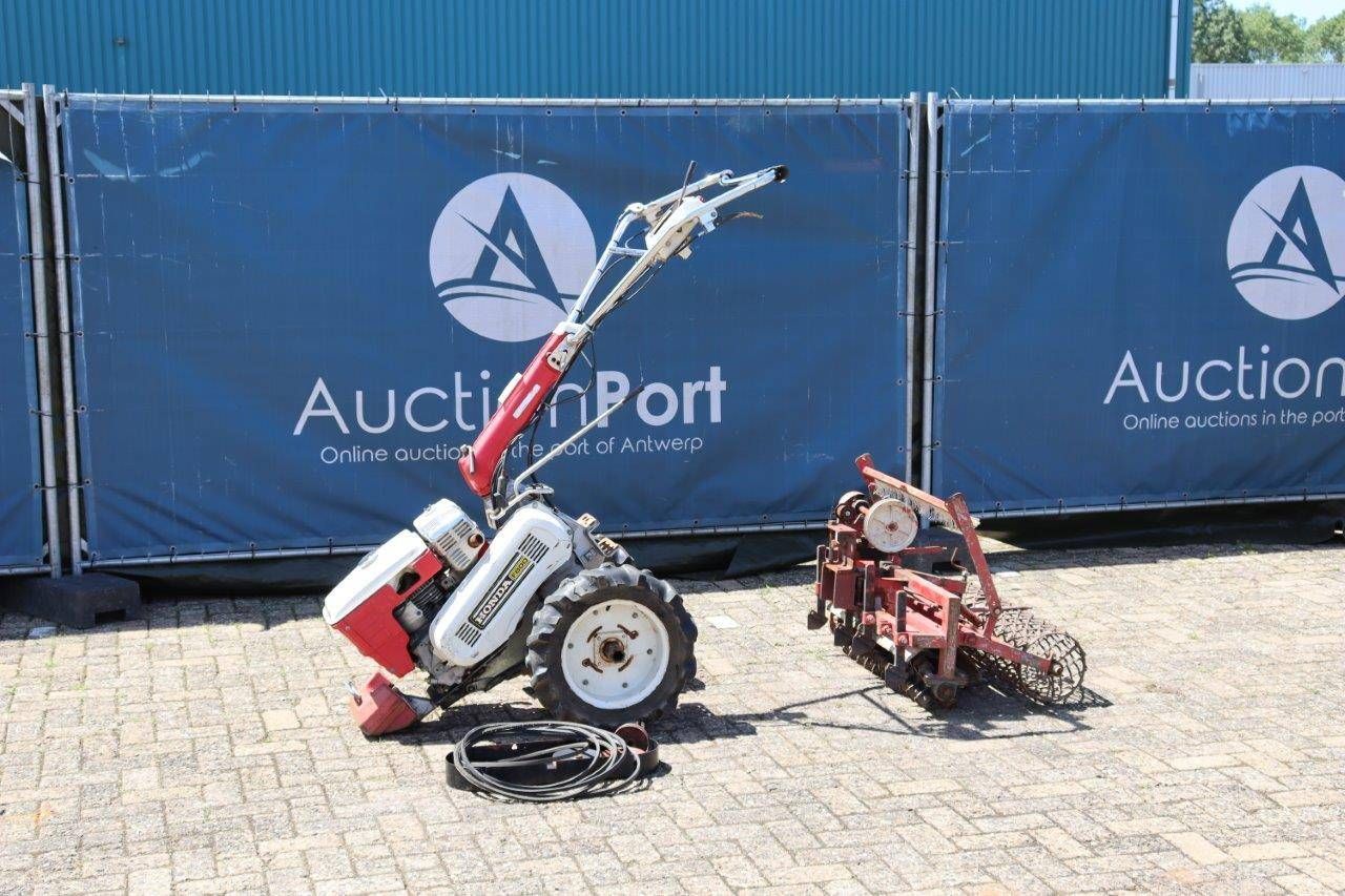 Garden cultivator Honda F800 with Gravel cultivator