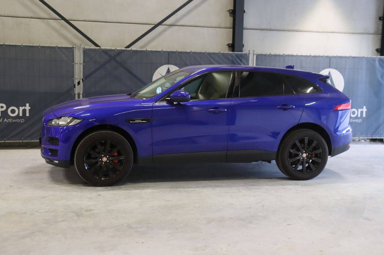 SUV Jaguar F-Pace Petrol 251hp 2017 (Margin)