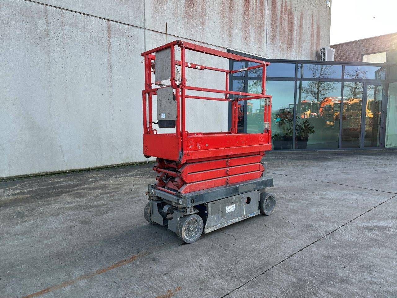 Scissor lift Skyjack Electric 8.1m