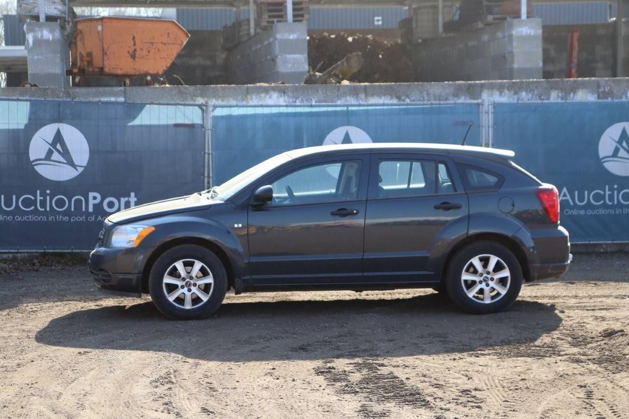 Passenger car Dodge CALIBER Petrol 2008