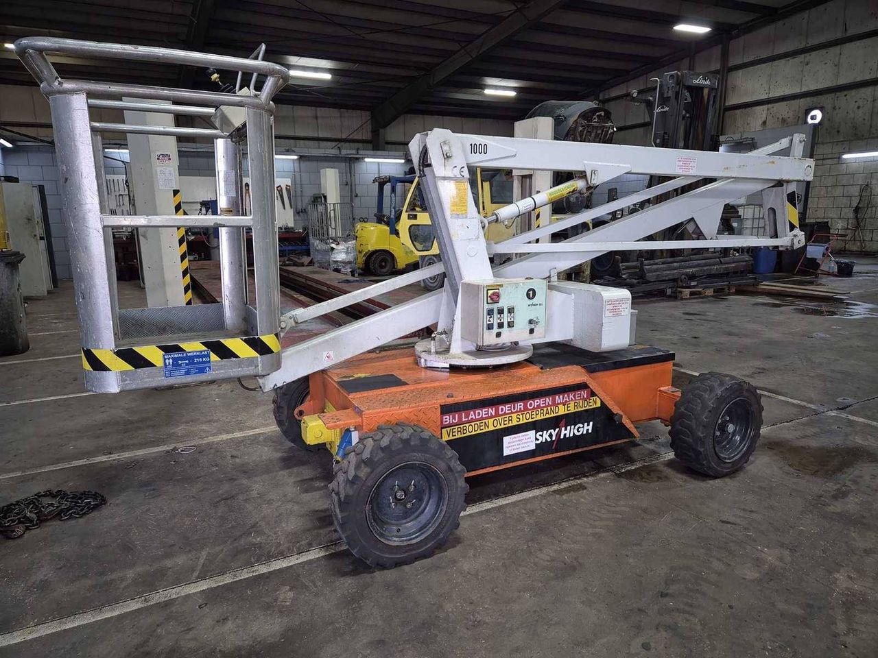 SkyHigh ST 1000 Electric Articulated Boom Lift 10m 