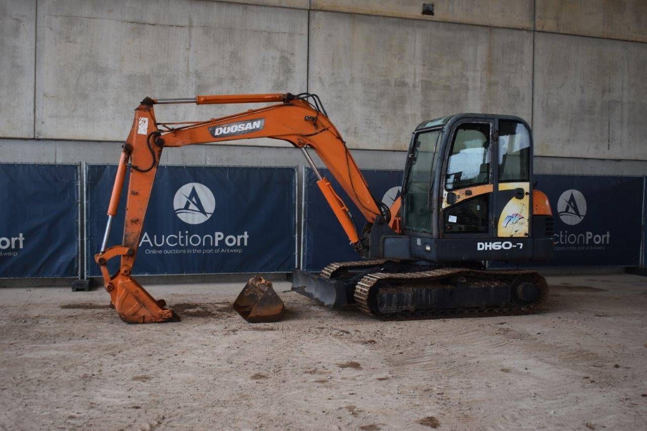 Crawler excavator Doosan DH60-7 Diesel