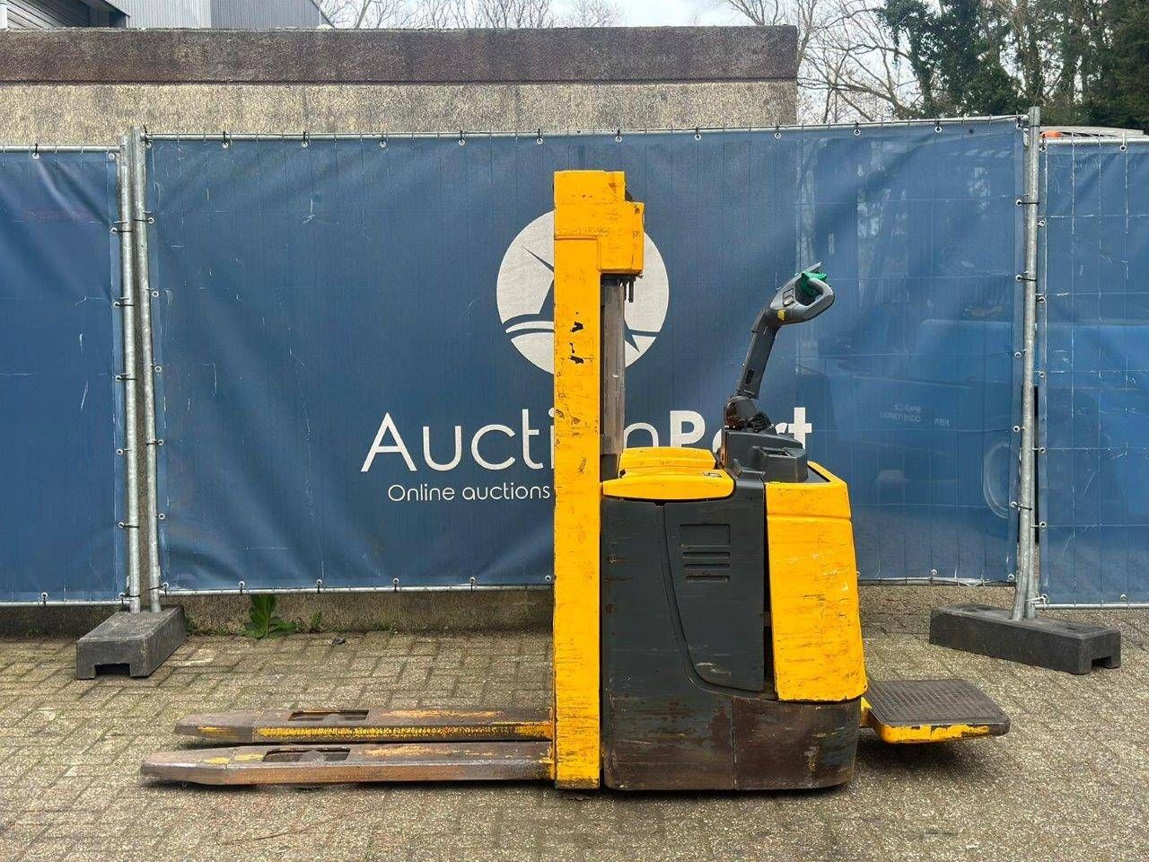 Stacker Jungheinrich Electric 1200kg