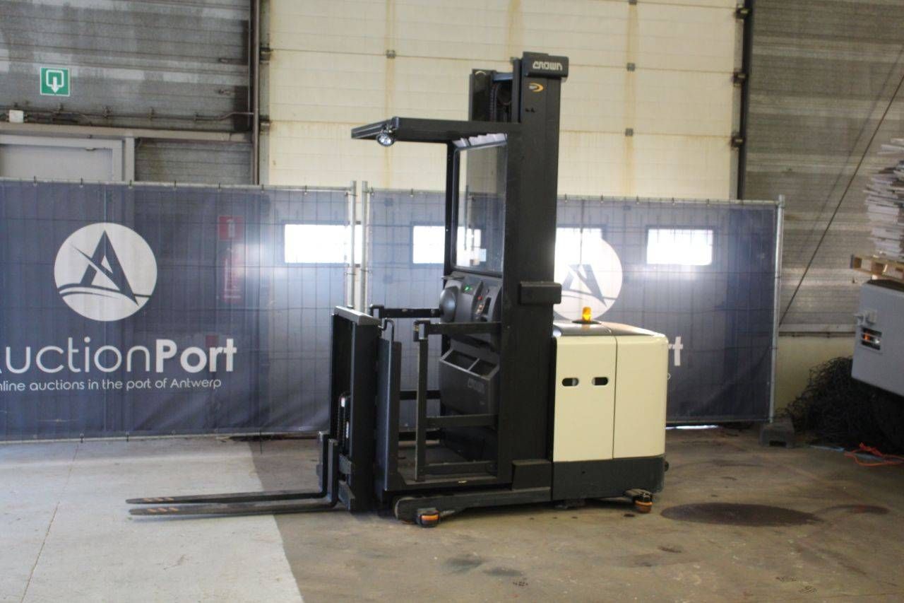 Order picker Crown Electric 5130mm