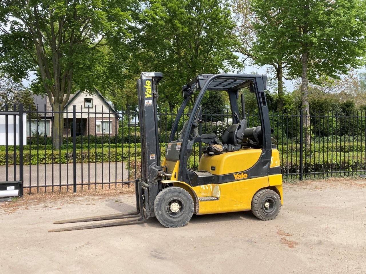 Forklift Yale GLP20SVX E2175 LPG 2000kg 4.9m 2006