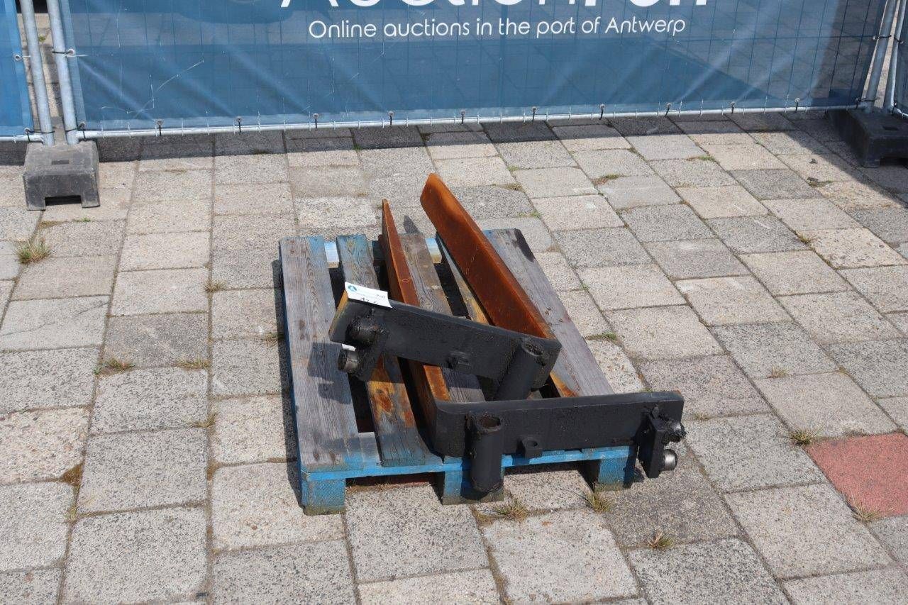 Pallet forks