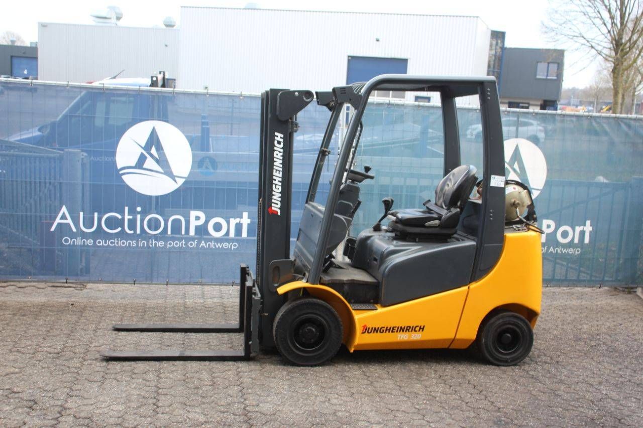 Forklift Jungheinrich TFG 320 LPG