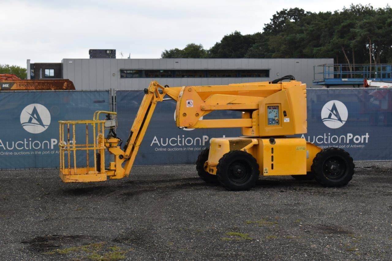 Articulating boom lift Haulotte HA120PX Diesel 12m