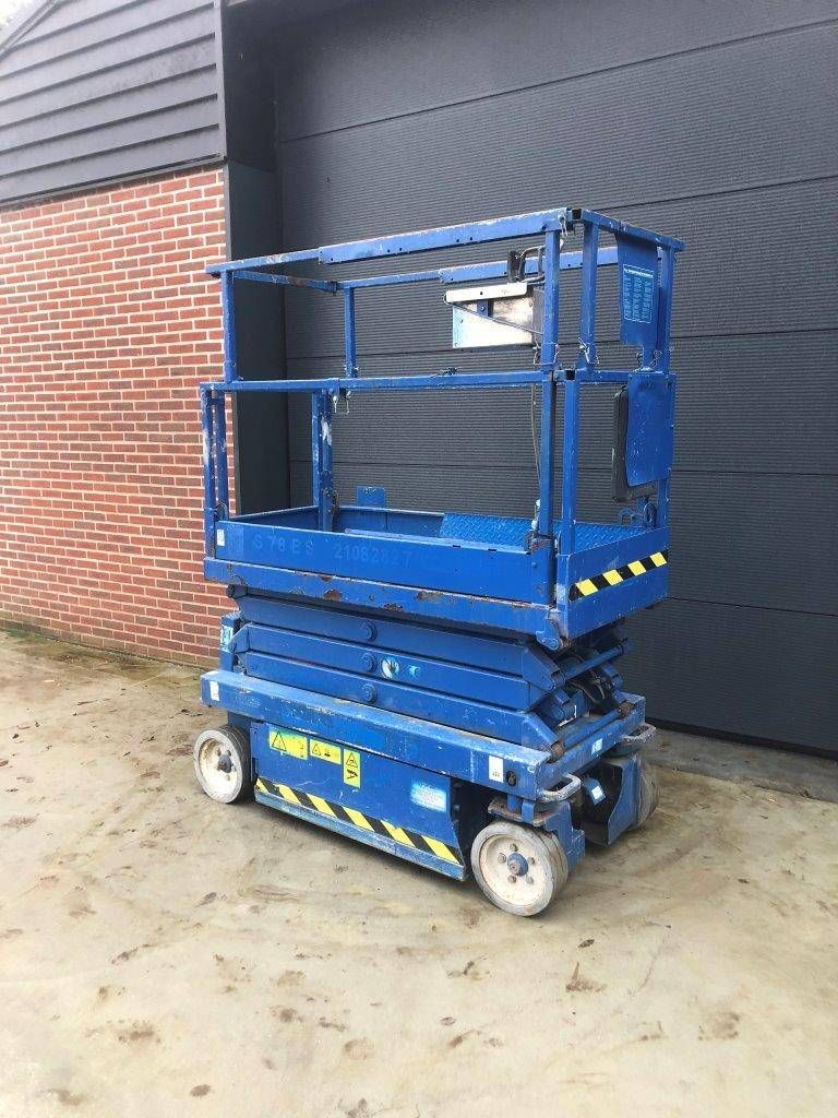 Scissor lift Skyjack 3219 Electric 7.8m