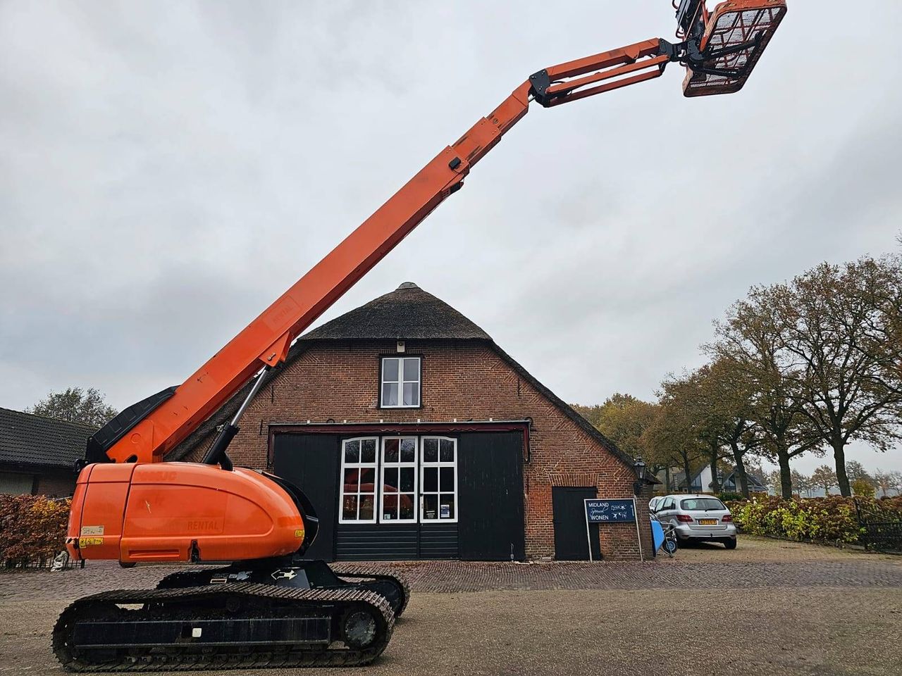 Telescopic boom lift JLG 660SJC Diesel 22.31m 2014