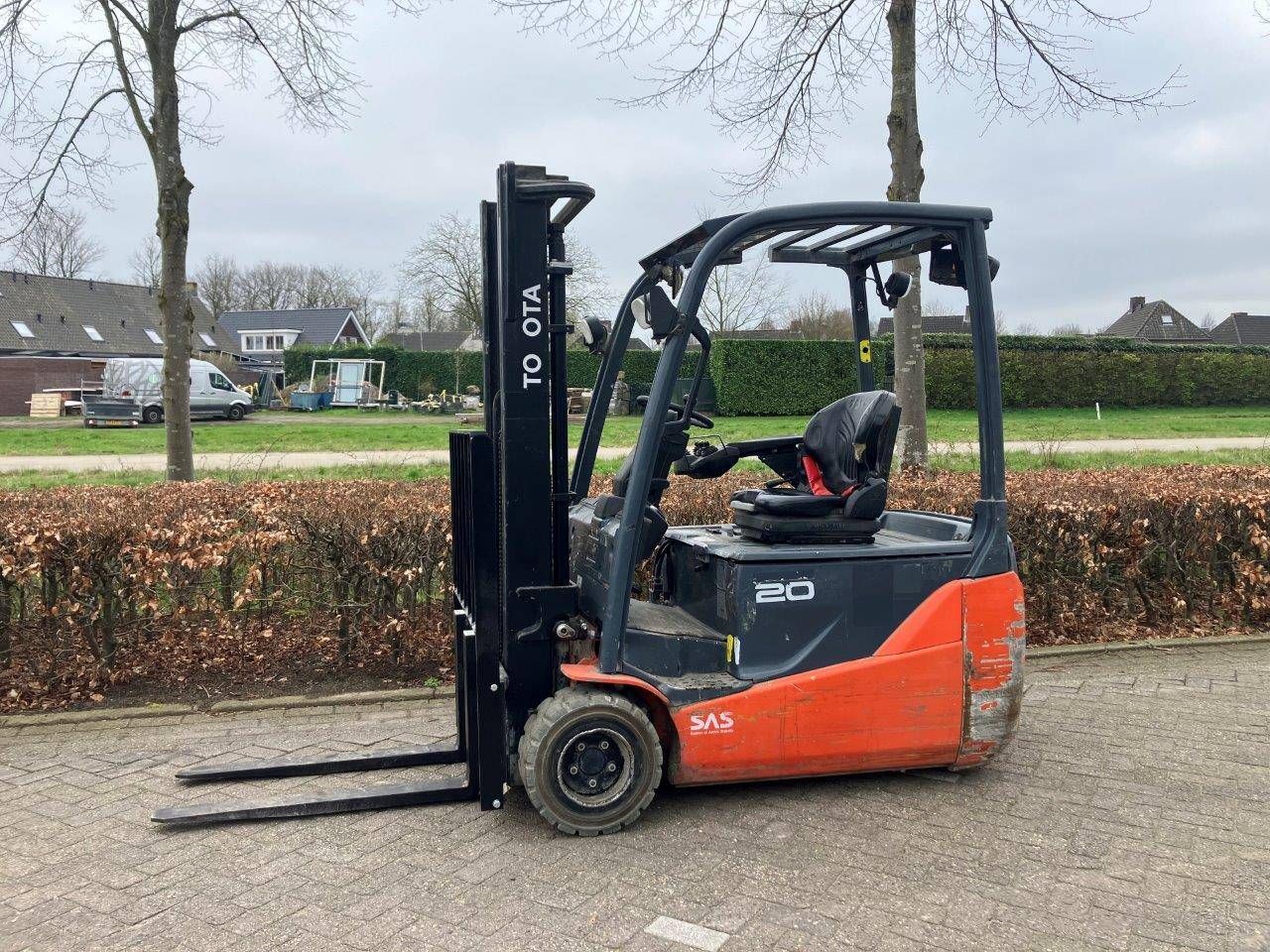 Forklift Toyota 8FBE20T Electric 2000kg
