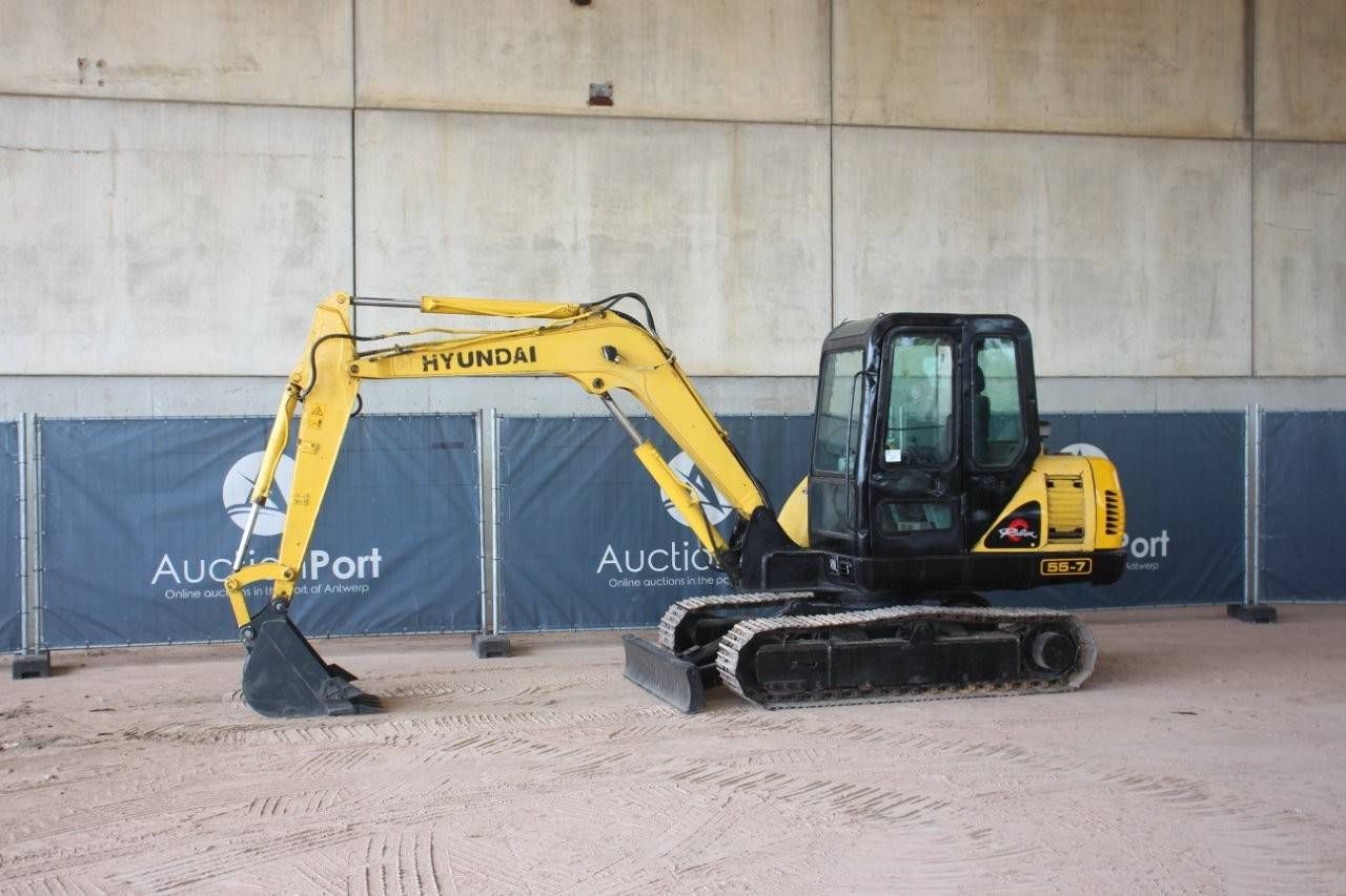 Rupsgraafmachine Hyundai R55-7 Diesel