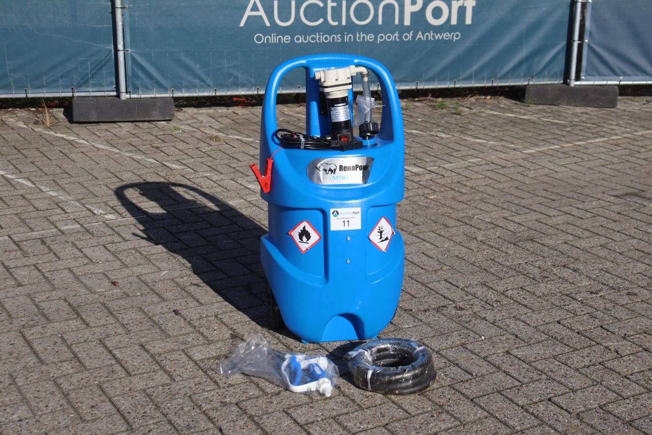 Depósito móvil de AdBlue RenoPower GP17012 eléctrico con bomba eléctrica.