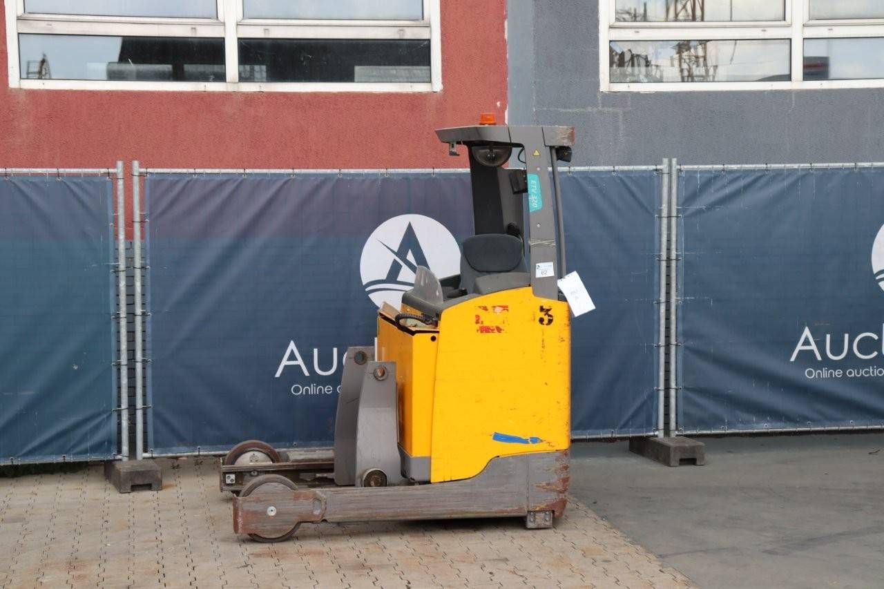 Reach truck Jungheinrich ETV 320 Electric 2000kg 10.7m 2019