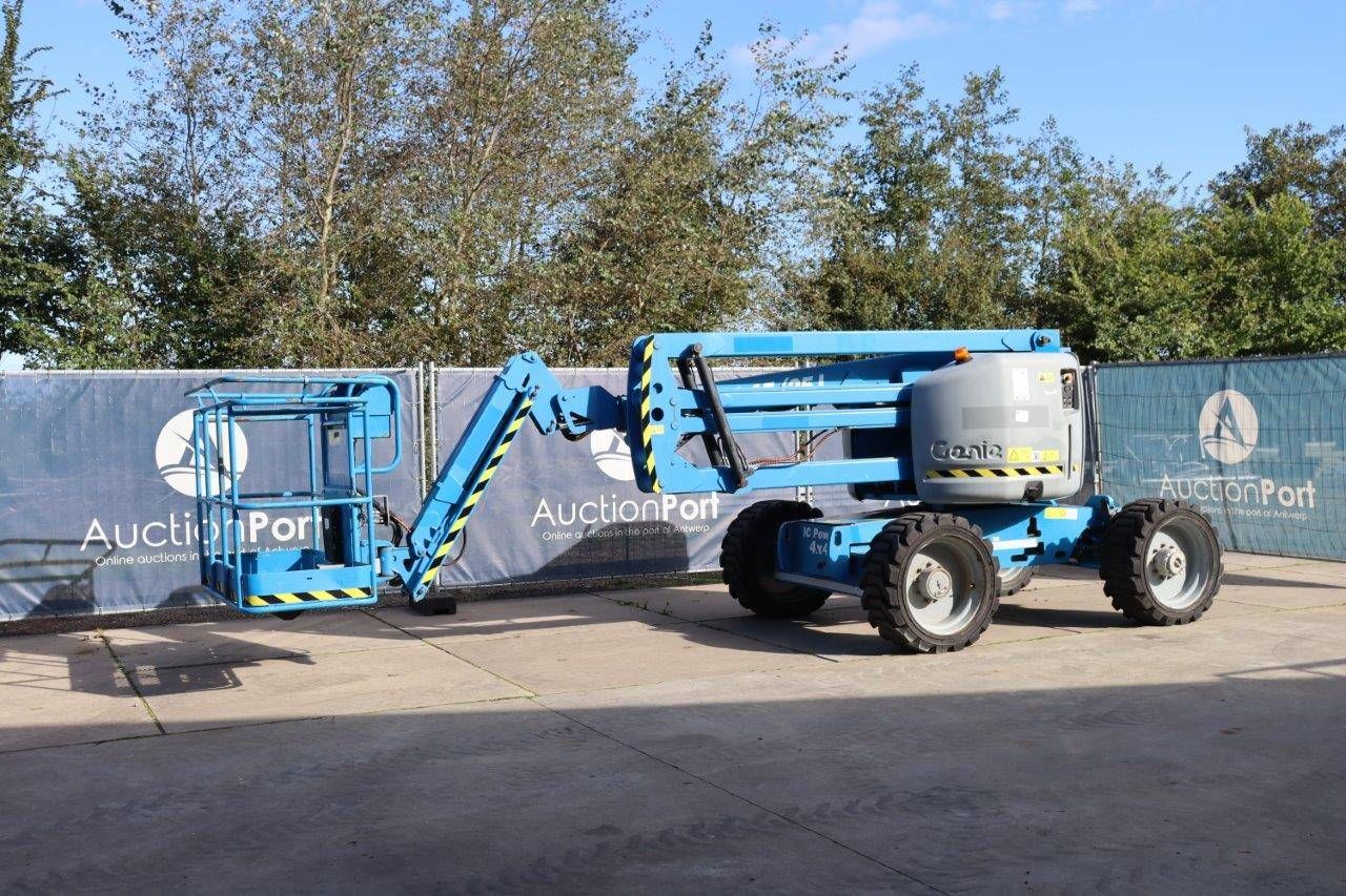 Articulating boom lift Genie Z-45/25 Diesel 227kg 16m 2010