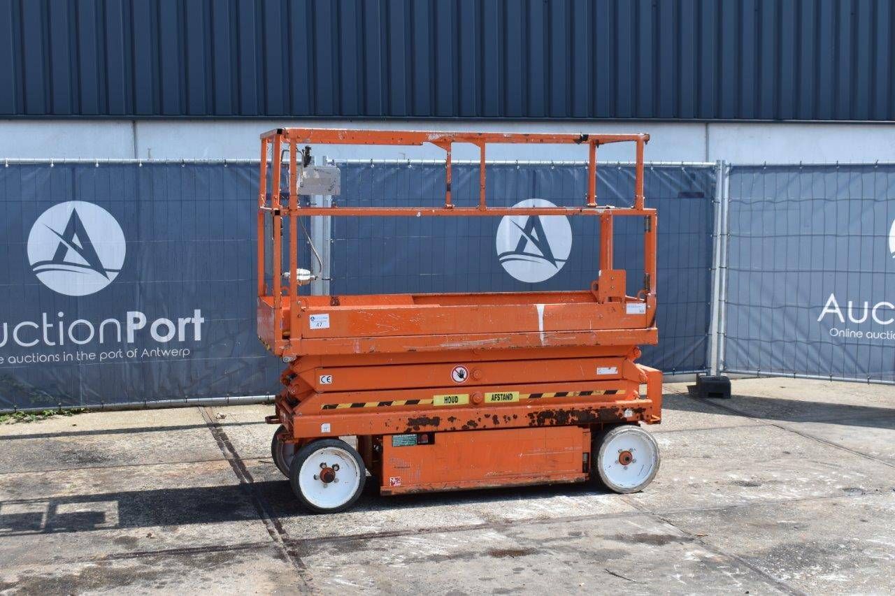 Scissor lift Skyjack SJ III-3220 Electric 7.92m