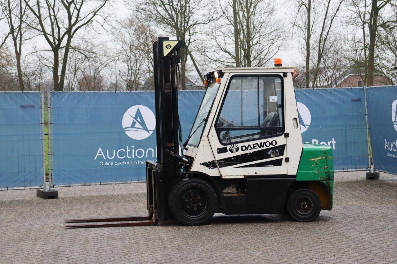 Forklift Daewoo D30S-3 Diesel 3000kg
