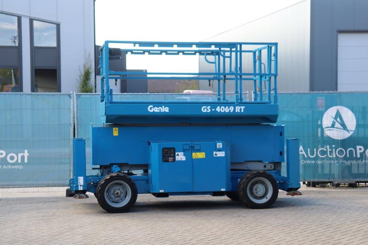 Scissor Lift Genie GS-4069 RT Diesel 14.30m 2012