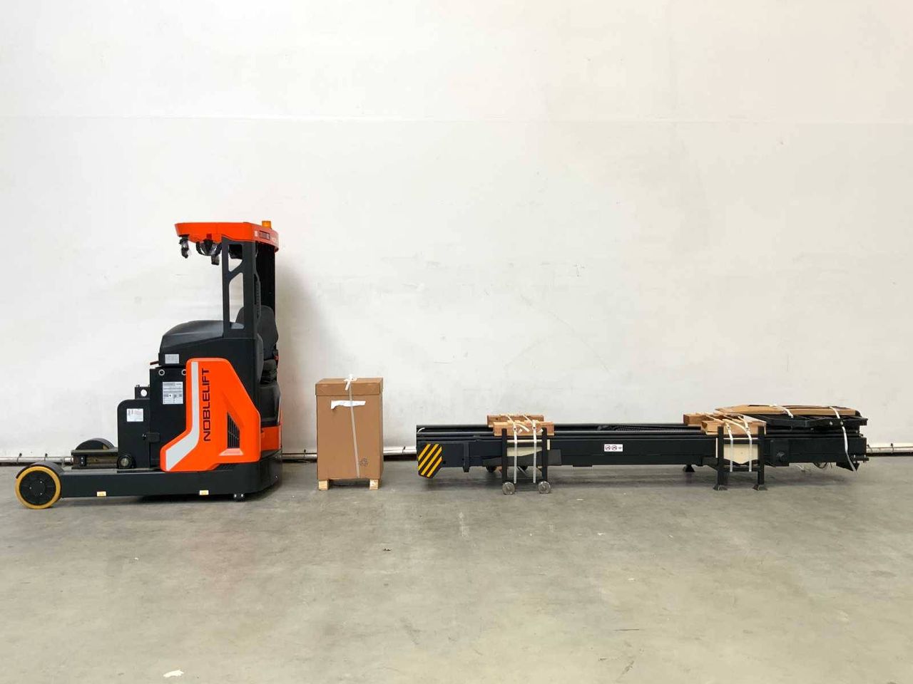 Reach truck Noblelift RT20 PRO Electric 2000kg 6.5m 2024 New