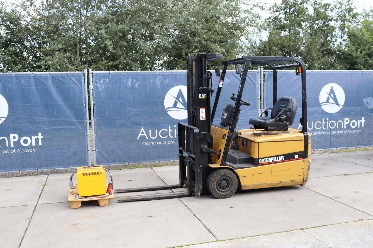 Forklift Caterpillar EP16KT Electric 1600kg 4.8m 2003 