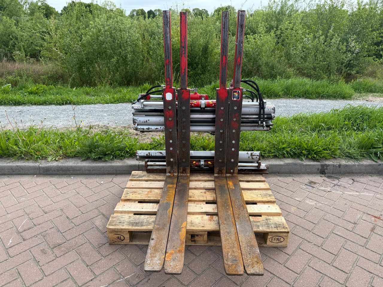 Fork positioner Kaup DPK 30 CS 2500kg 2015