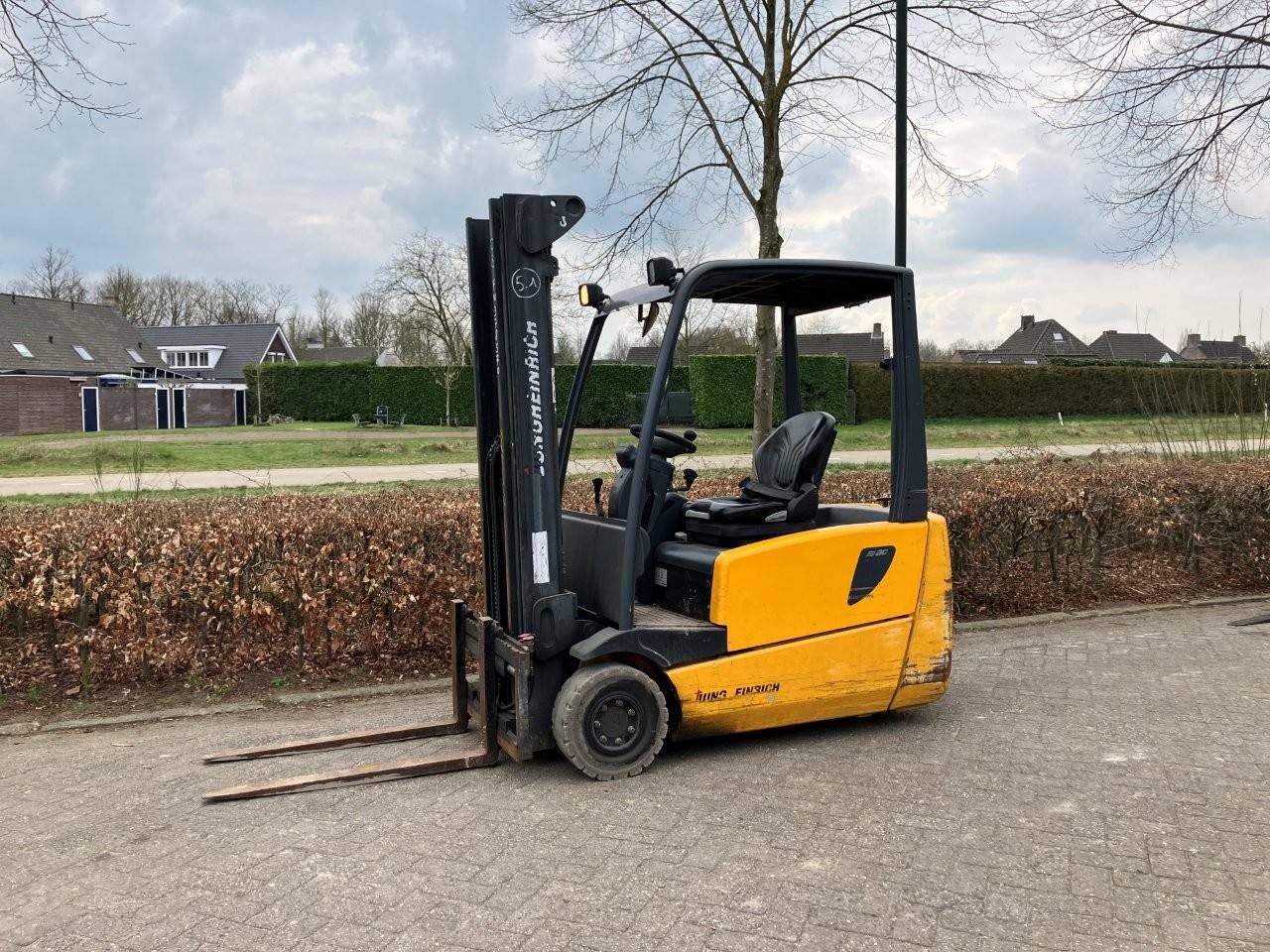 Forklift Jungheinrich EFG 216 Electric 1550kg 5.0m 2008
