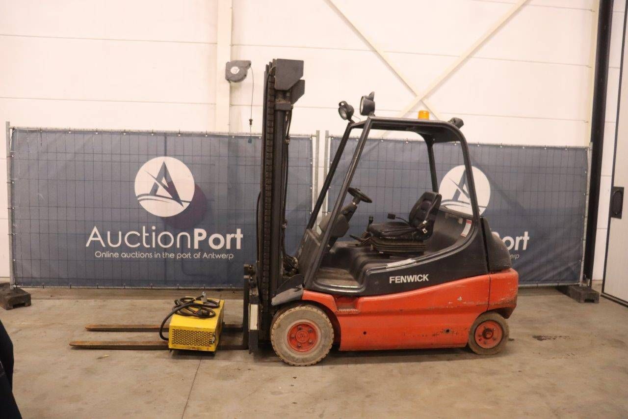 Forklift Fenwick E30-01 Electric 3000kg