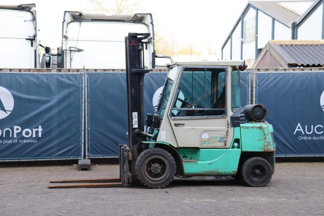 Forklift Mitsubishi FG30 LPG 3000kg 3.7m 1996
