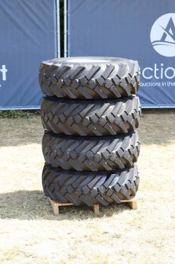 Set of 4 tires New