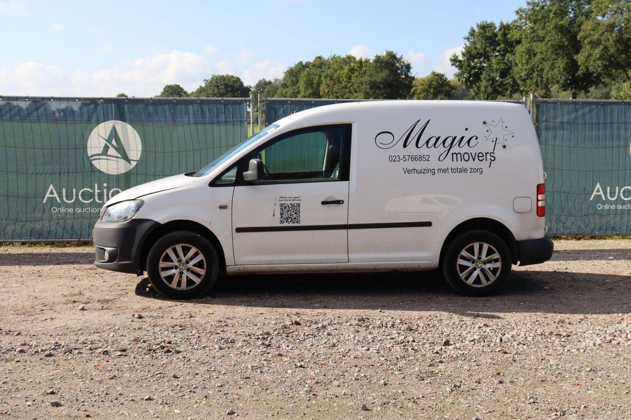 Volkswagen Caddy Diesel 75 PS Transporter 2012