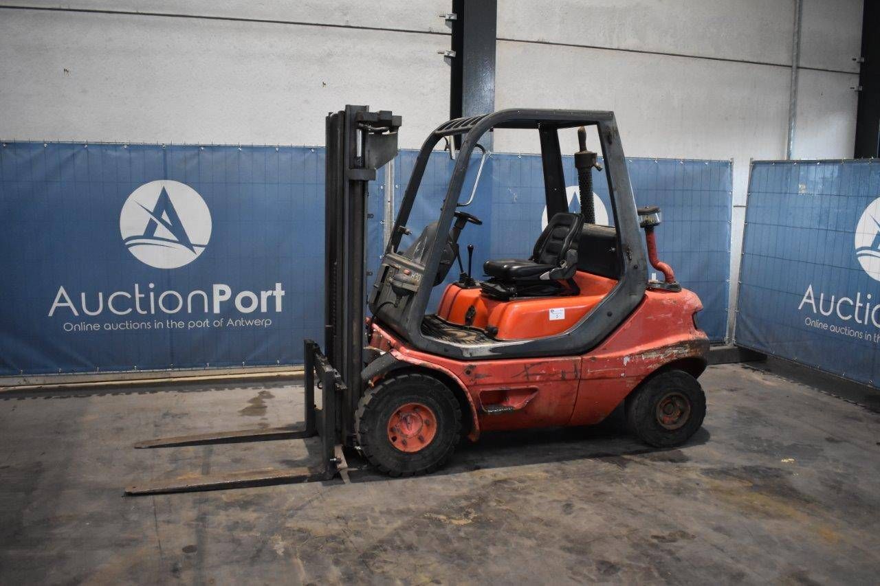 Heftruck Linde H30D-02 Diesel 3000kg