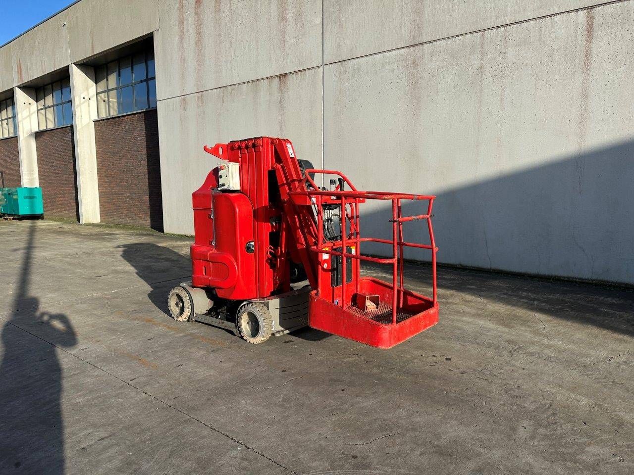 Mast lift ATN PIAF 1000R Electric 10m