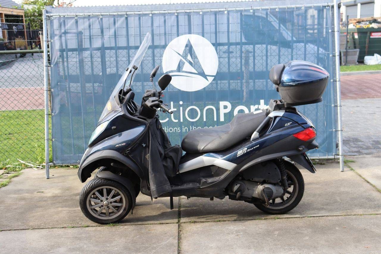 Scooter Piaggio MP3 Touring LT 300ie Benzine 22pk