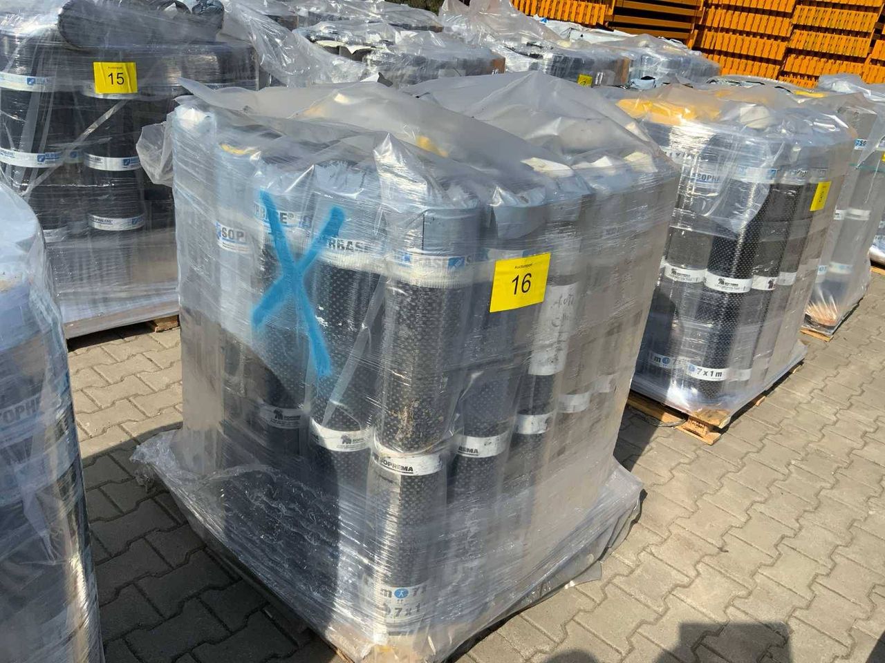 Pallet Roofing Felt New