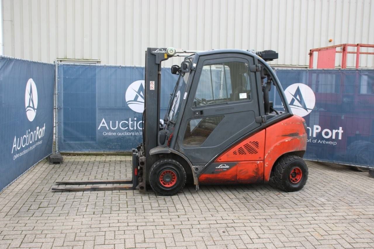 Forklift Linde H25D-02 Diesel 2500kg 3.8m 2016