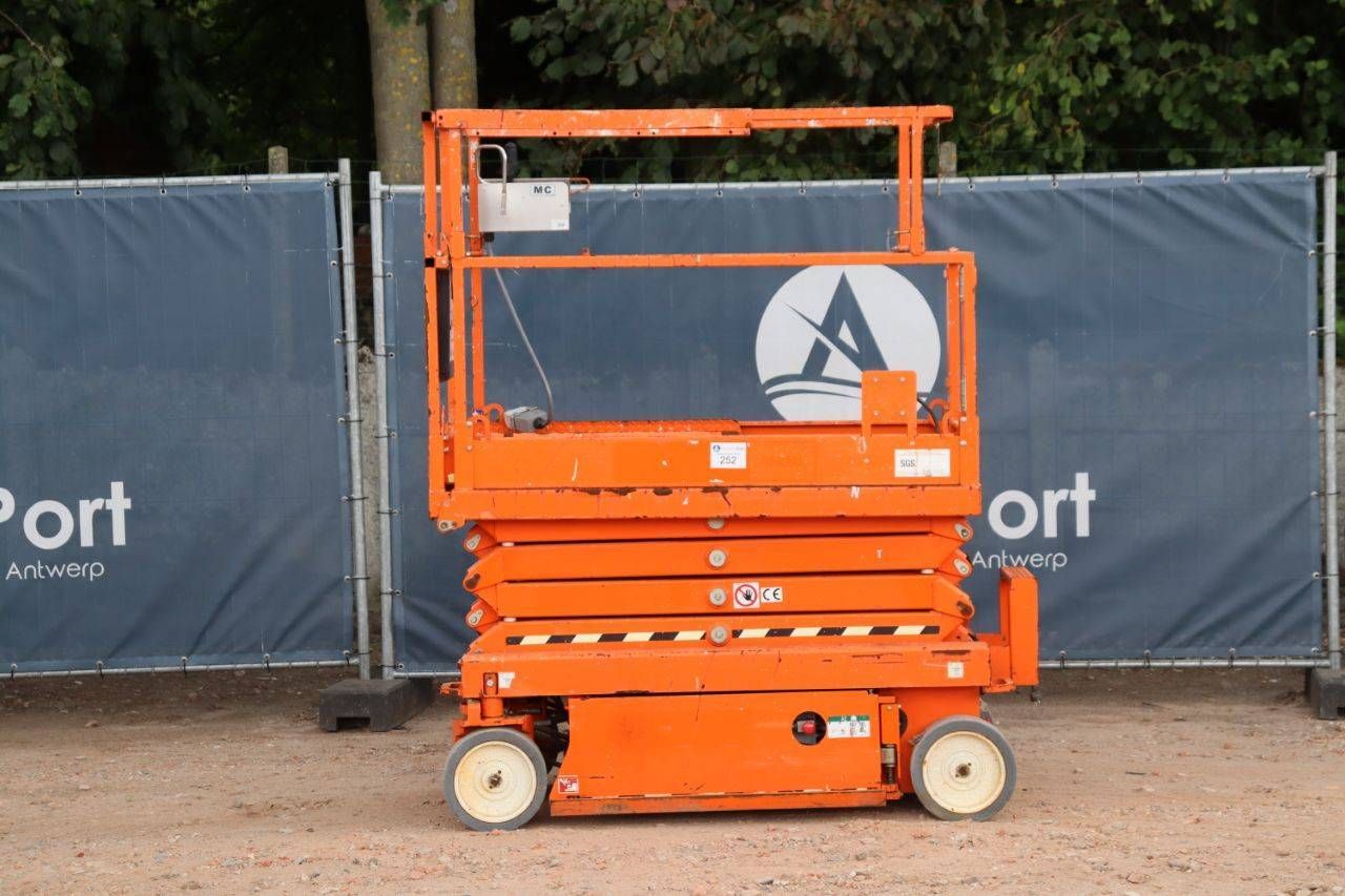 Scissor lift Skyjack SJ3219 Electric 7.47m