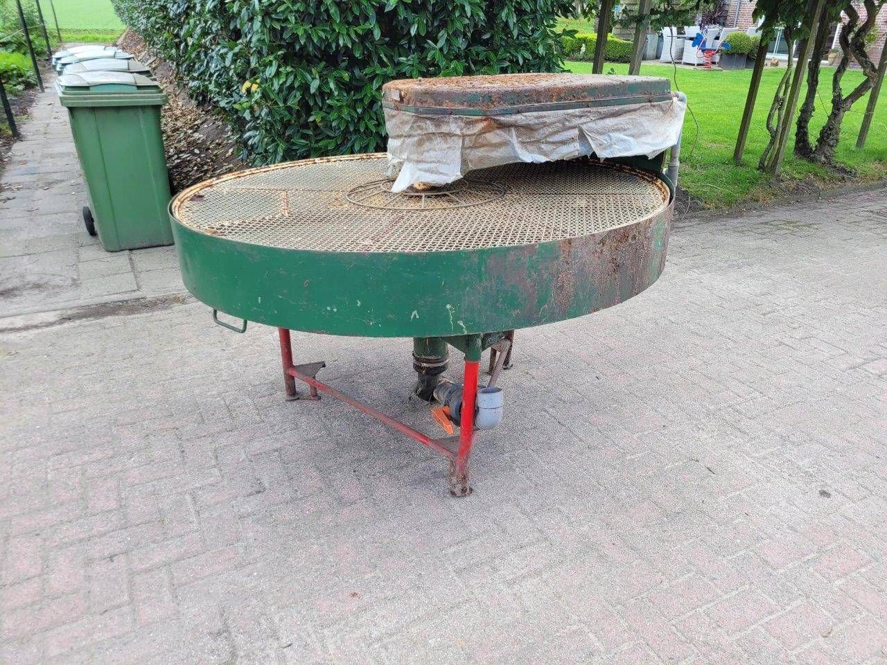 Washing/Sorting table 