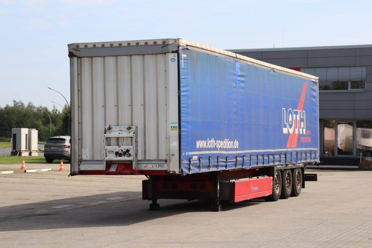 Curtainsider trailer Krone SD 2014