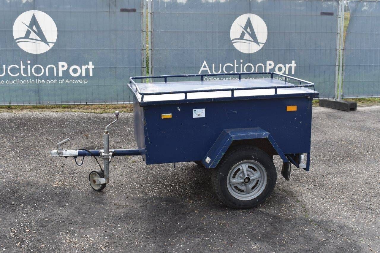 Trailer
