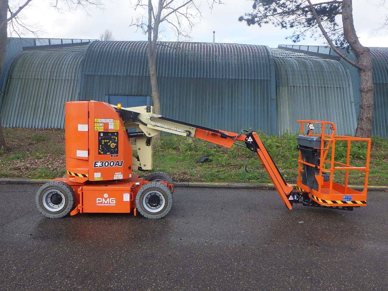 JLG E300AJ Electric Articulated Boom Lift 11.19m 2019