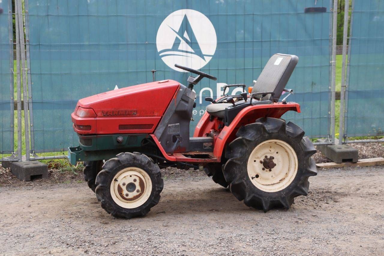 Mini tractor Yanmar Ke-3D Diesel 13HP