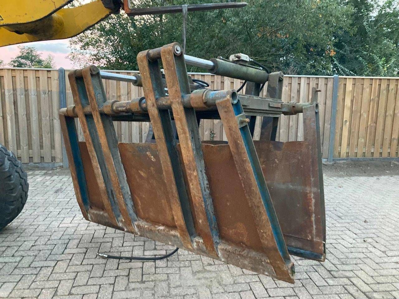 Stone clamp