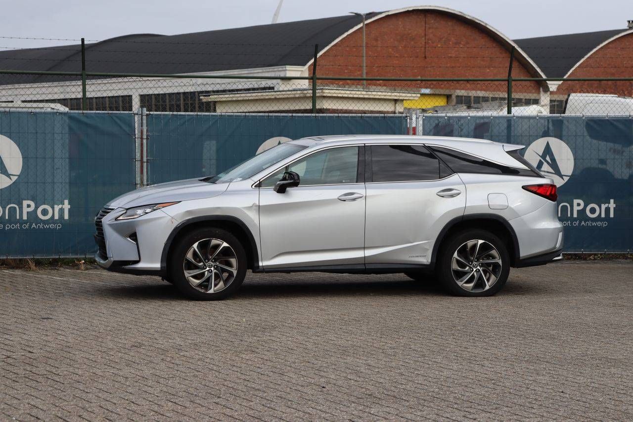 SUV Lexus RX450hL Electric+Petrol 313hp 2019