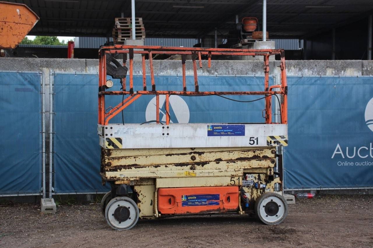 Scissor Lift JLG 2030ES Electric 8.1m 2004