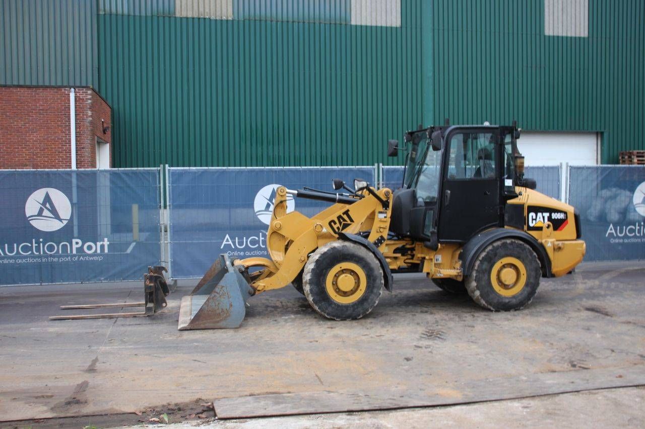 Wheel loader Caterpillar 906H2 Diesel 55kW 2012