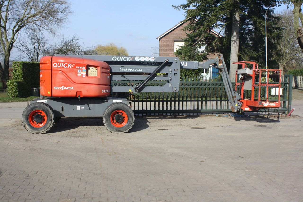 Skyjack SJ51AJ Diesel 17.6m Articulated Boom Lift 2016